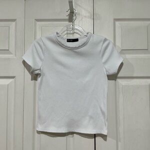 🤎 Brit & Bri White Short Sleeve Ribbed Shirt - Medium